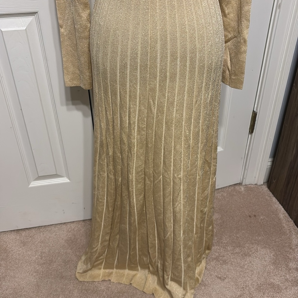 Michael Kors Gold Long Sleeve Maxi Knit Dress - Picture 4 of 11